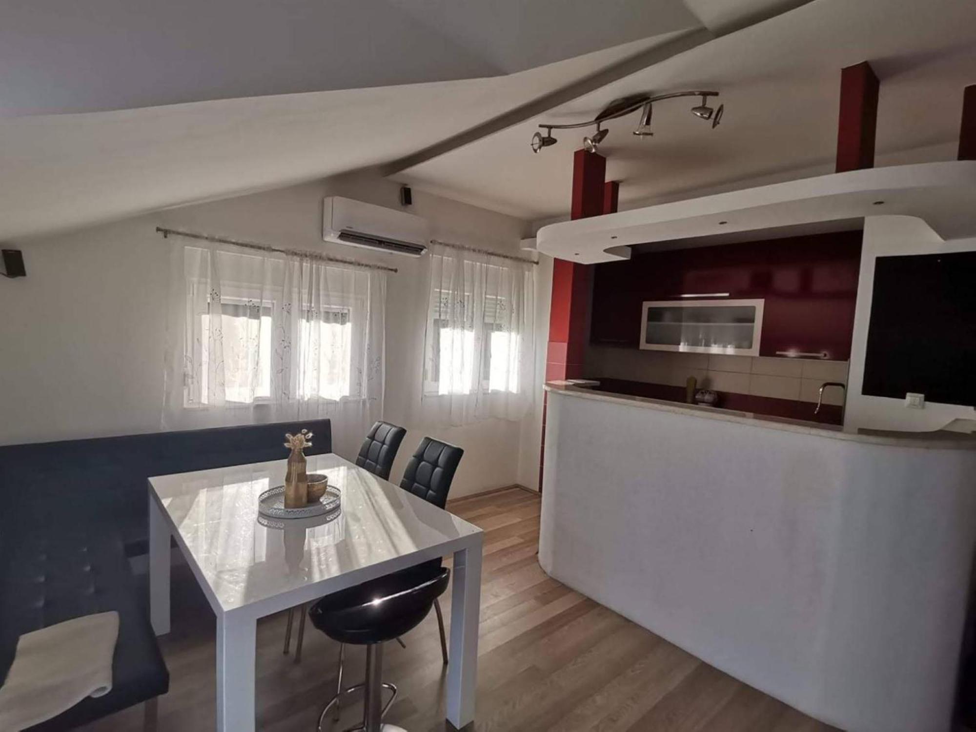 Lotus Apartment